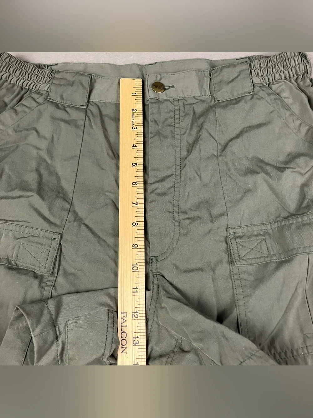Vintage L.L. Bean Hiking Trail Cargo Shorts Men’s Size 36 Elastic Waist Green